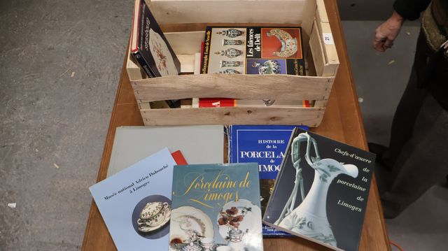 Livres sur la céramique : documentation sur la porcelaine de Limo...