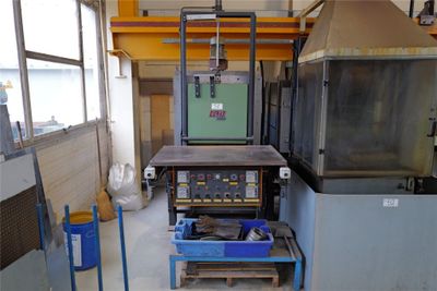 Four de revenu électrique ELTI, type 9313, N°1667, puissance…