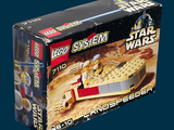 une boîte contenant un ensemble Lego Star Wars