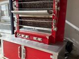 a machine that is sitting in the middle of a room