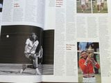 un livre avec des photos de joueurs de tennis en couverture
