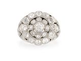 une bague en diamant et or blanc