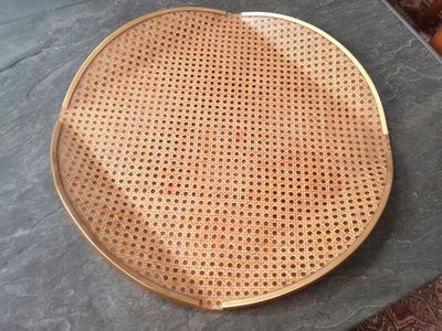 Plateau de marque Roche Bobois, structure en plexi transparent moulé à - Photo 1