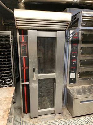 Four à chariot fixe, de marque EUROFOUR.