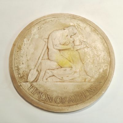 a coin with a picture of a woman on it