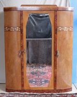 Mobilier de chambre à coucher comprenant une armoire et un b… (photo 3)