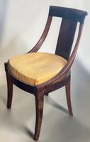 Table ovale en acajou et placage d'acajou reposant sur six p… (photo 3)
