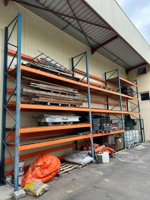 many shelves that are on the side of the building