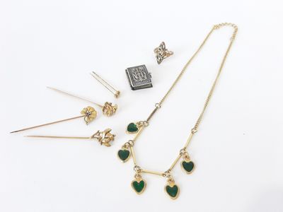 Lot de bijoux fantaisie anciens de charme