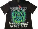 a black t - shirt with a picture of a skull on it