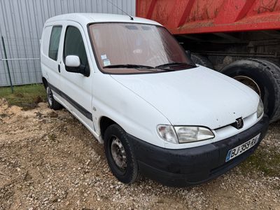 PEUGEOT Partner - n° BJ 359 RA - du 04.012002 - Type 5BWJYF - n° dans 