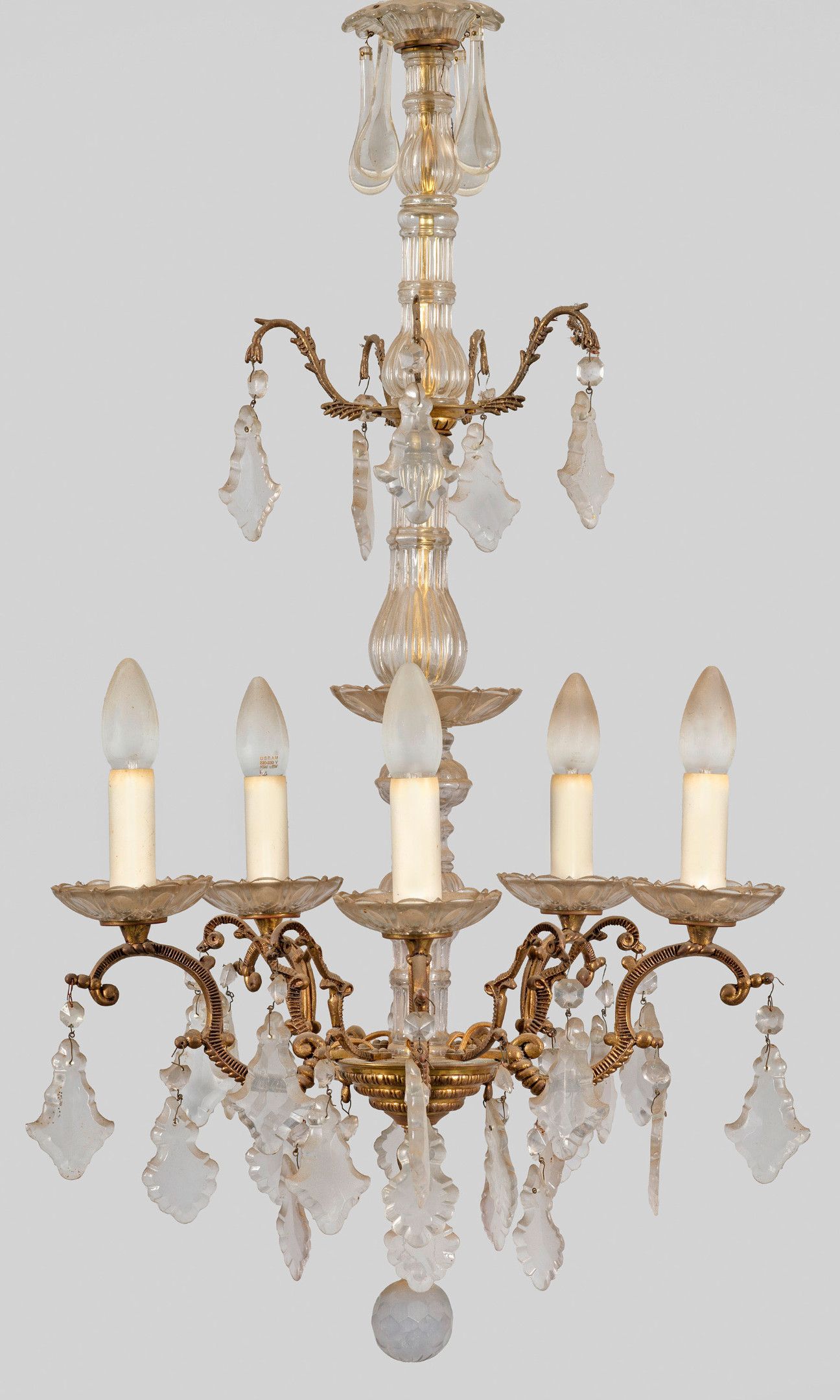 Objets d'art & Curiosités