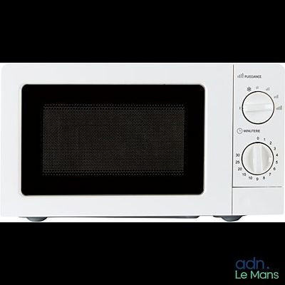 une image représentant un four à micro-ondes blanc sur fond noir