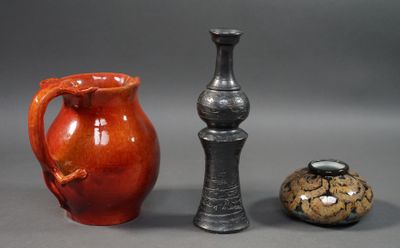 Trois VASES comprenant soliflore Jean Marais à couverte noire (H. 27 c - Photo 1