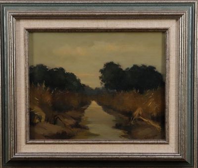 l'image d'une peinture représentant une rivière avec des arbres en arrière-plan