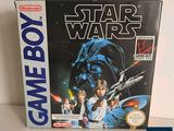La boîte du jeu Star Wars comporte une image de Dark Vador et de Dark Vador
