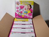 plein de cartons remplis de jouets