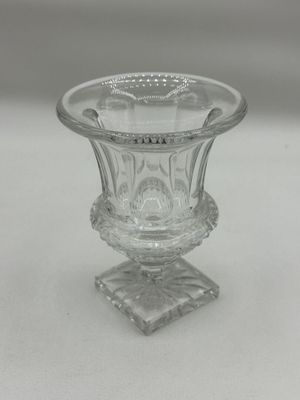 an image of a clear glass vase on a table