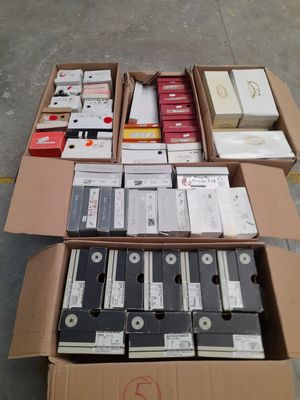 Lot DE 48 Paires DE Chaussures Compose DE: - 10 Paires Enfan…