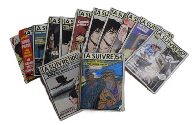 beaucoup de magazines posés sur une table