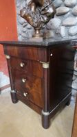 Etroite commode de style Empire en acajou et placage, platea… (photo 3)