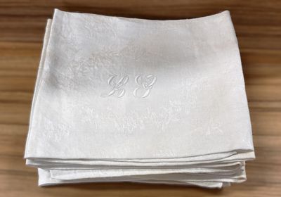12 Serviettes damassées blanches initiales LS