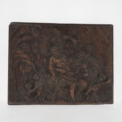 BAS-RELIEF En bois sculpté, Au sous figurant le cortège de B…