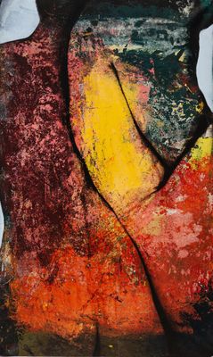 tableau représentant une femme vêtue d'une robe rouge et jaune sur fond blanc