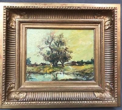 une peinture à l'huile représentant un arbre au bord d'une rivière, dans un cadre doré