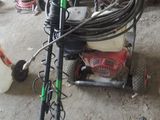une image représentant un vélo auquel sont fixés tout un tas de fils