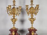 paire de candélabres anciens en laiton et marbre rouge