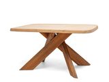 une image représentant une table en bois avec deux pieds croisés sur fond blanc