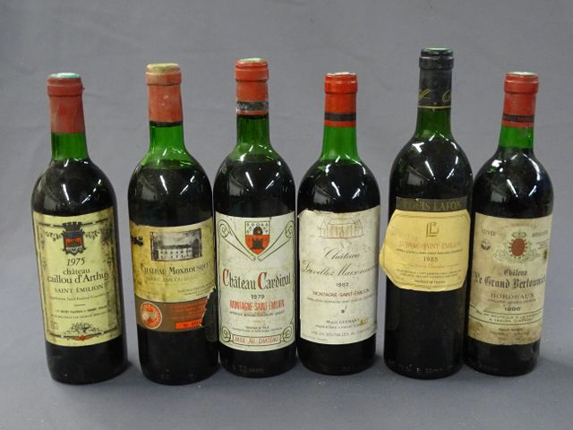SAINT EMILION, CHATEAU CAILLOU D’ARTHUS, 1 bouteille de 1975 ; SA...