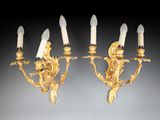 paire d'appliques murales en forme de gilet de style Louis XVI