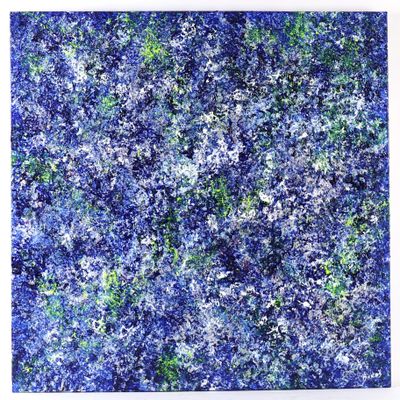 une peinture représentant des fleurs bleues et vertes sur fond blanc