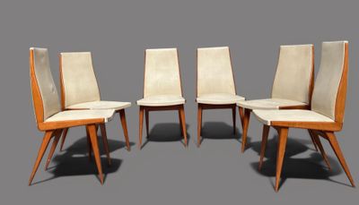 lot de quatre chaises de salle à manger de style « mid-century » avec assise rembourrée
