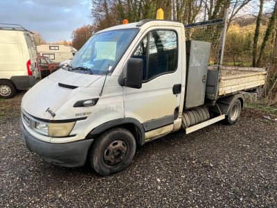 IVECO BENNE - Genre : CTTE - Carrosserie : BENNE - Energie :…