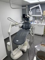 1 unité de dentiste de 2014 comprenant : (photo 4)