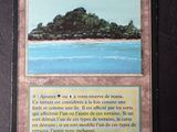 une photo d'une carte sur laquelle figure l'image d'une petite île
