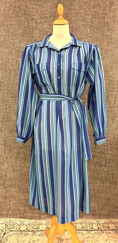 TED LAPIDUS Paris   Robe vintage longue à rayures bleu, ceinture....