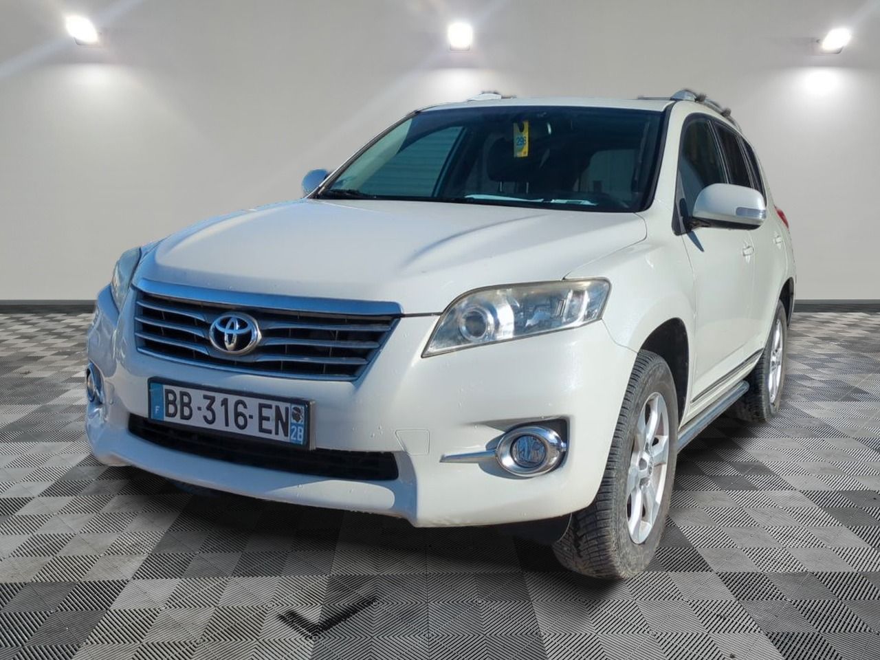 TOYOTA - RAV4 150 D-4D 4WD LOUNGE - GO - Mise en service: 07…
