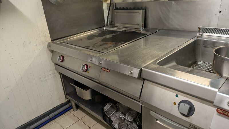 Piano de cuisson ANGELO PO avec grande plaque à snacker à 2 …