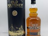 une bouteille d'Old Pultenney 17 ans d'âge