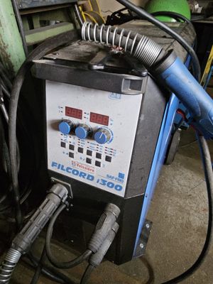 Poste à souder SAFPRO FILCORD.