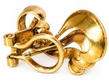 an image of a gold broochle with a flower on it