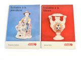 two books on the same page, one of which is a vase and the other of which is a vase