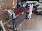 a large machine that is sitting in the middle of a room
