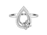 a close up of a diamond ring with a flower in the middle