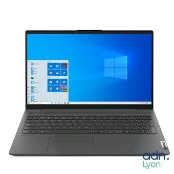 un ordinateur portable avec Windows 10 à l'écran