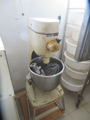 an image of a kitchen with a mixer in it